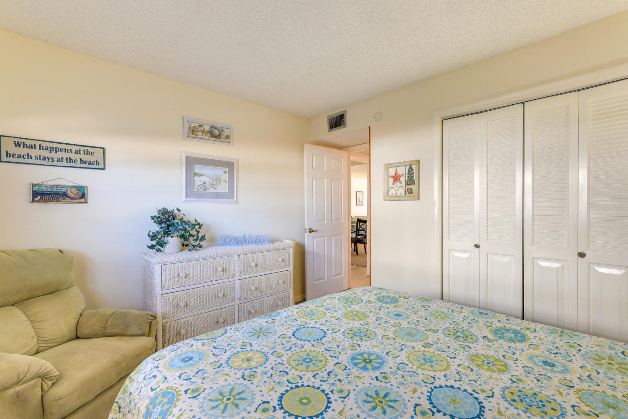 Central Cocoa Beach Condo With View, Steps To Beach! Exterior foto
