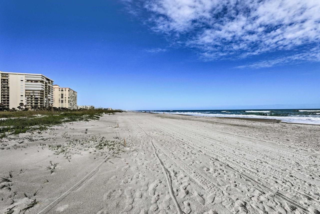 Central Cocoa Beach Condo With View, Steps To Beach! Exterior foto